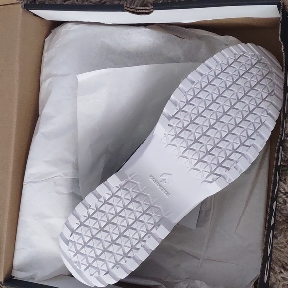 Converse - Picture 4 of 6